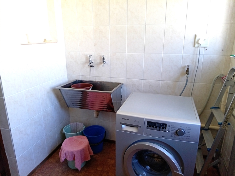 4 Bedroom Property for Sale in Edgemead Western Cape